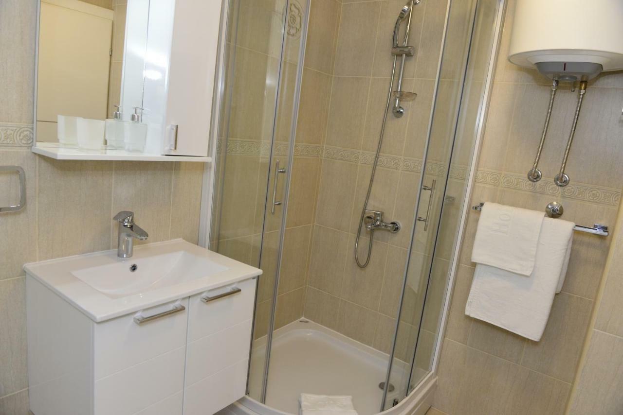 Apartmani Stefanija Tivat Eksteriør bilde